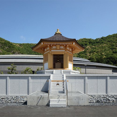 善照寺　六角堂